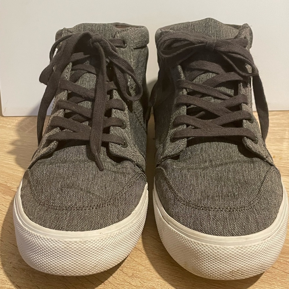 Old Navy Mid Top Heather Gray Sneakers - Men’s 11